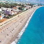 Deniz ホテル